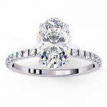 Load image into Gallery viewer, ✨ The Royale Élise — 2.00CT Oval Lab Grown Diamond Ring in 18K Gold