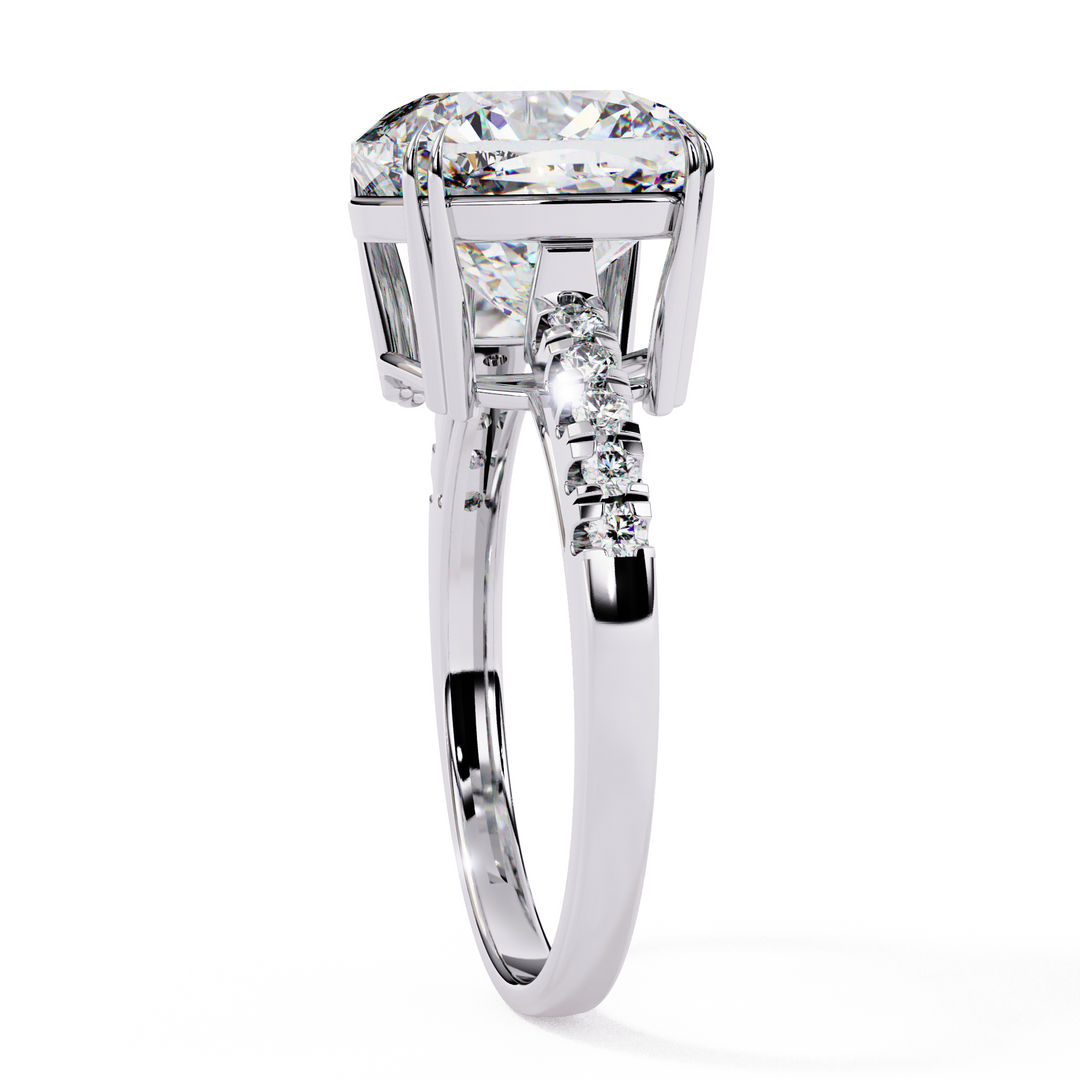 3.50 Carat Brilliant Round Cut Lab Grown Diamond Ring – VVS2, E Color | Round Diamond Accents in 18K Gold