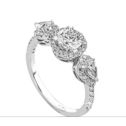 Branded & Certified Jewelry: Picking the Perfect Jewelry For Your Wedding in Dubai's Exquisite Marketplace in Dubai Branded & Certified Jewelry: Picking the Perfect Jewelry For Your Wedding in Dubai's Exquisite Marketplace in Dubai