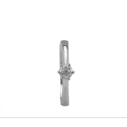 The key advantages of wearing Engagement Rings in Dubai The key advantages of wearing Engagement Rings in Dubai