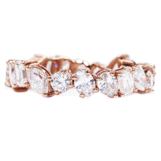 Diverse Diamond Wedding Ring