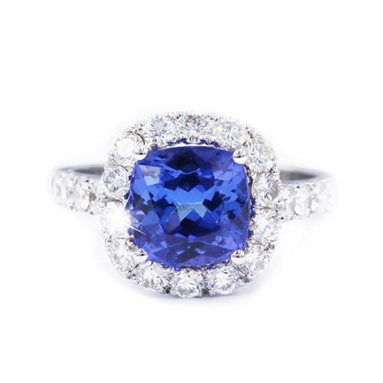 Diamond and Tanzanite Ring