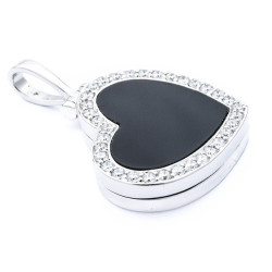 Gift Your Beloved a Perfect Diamond Pendant That Makes Her Outshine Gift Your Beloved a Perfect Diamond Pendant That Makes Her Outshine
