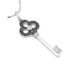 Key to Heart Pendant I with Chain Key to Heart Pendant I with Chain