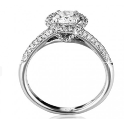 Explore Mamiya Jewellers E-store To Pick Hallo Engagement Ring For Your Fiancee Explore Mamiya Jewellers E-store To Pick Hallo Engagement Ring For Your Fiancee