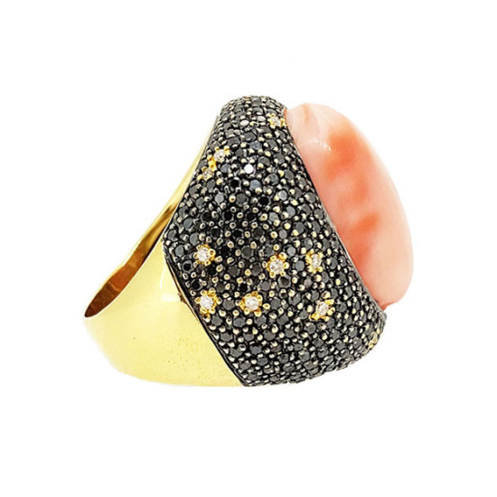 Coral Black and White Diamond Ring Coral Black and White Diamond Ring
