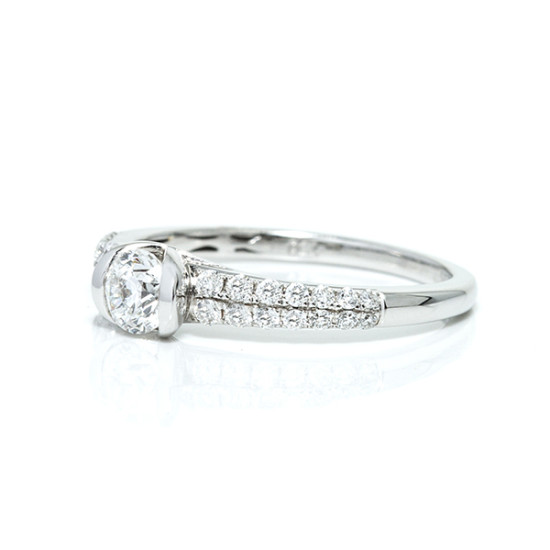 Trendy Diamond Ring