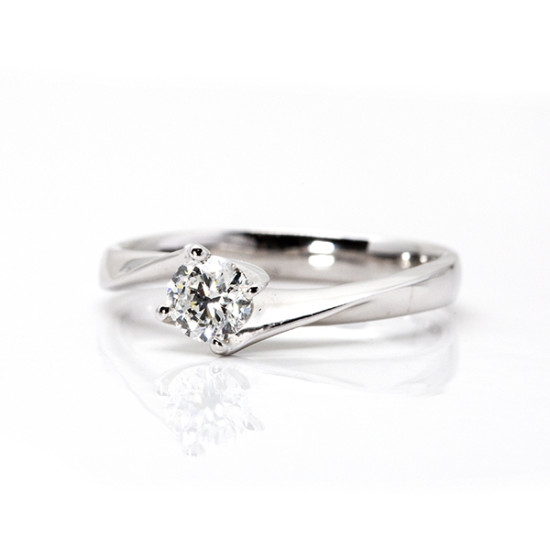 Classic 4-Prong Round Solitaire Engagement Ring