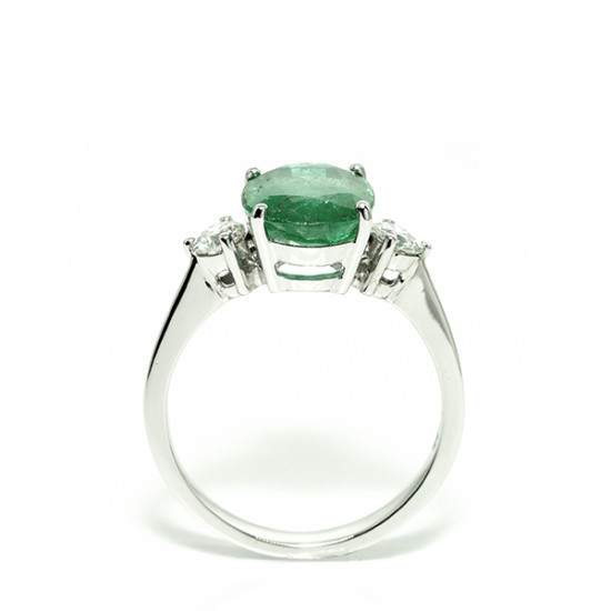 Emerald Diamond Ring