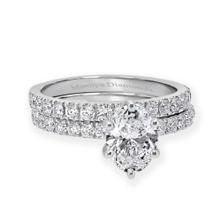 Twin Sets Engaged & Wedding Ring  Twin Sets Engaged & Wedding Ring