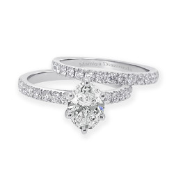 Twin Sets Engaged & Wedding Ring  Twin Sets Engaged & Wedding Ring