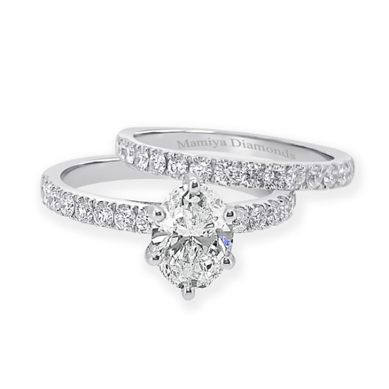 Twin Sets Engaged & Wedding Ring 