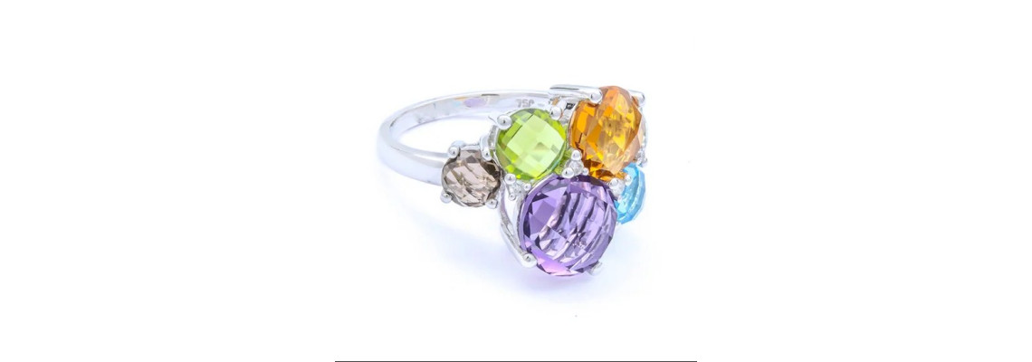 How to Choose the Perfect Engagement Ring from the Best Shop in Dubai How to Choose the Perfect Engagement Ring from the Best Shop in Dubai