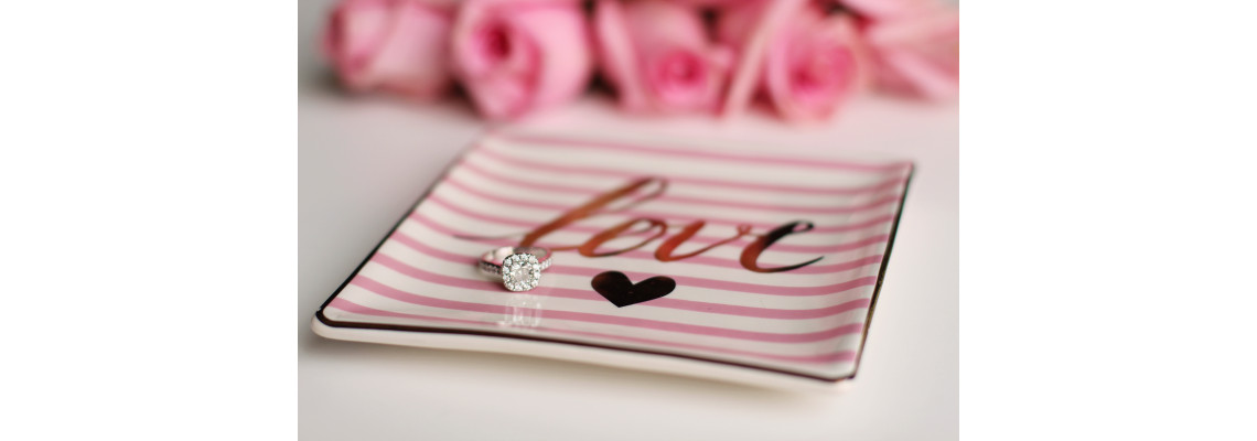Design Your Diamond Ring by Mamiya jewellery in Dubai Design Your Diamond Ring by Mamiya jewellery in Dubai