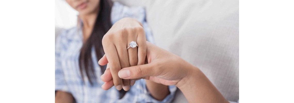Factors to Consider When Buying Engagement Rings