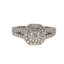 The Allure of Halo Engagement Rings: Why They're a Top Choice and Where to Find the Best in Dubai The Allure of Halo Engagement Rings: Why They're a Top Choice and Where to Find the Best in Dubai