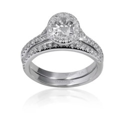 Elegance in Every Curve: Unveiling the Timeless Beauty of Oval Engagement Rings in Dubai Elegance in Every Curve: Unveiling the Timeless Beauty of Oval Engagement Rings in Dubai